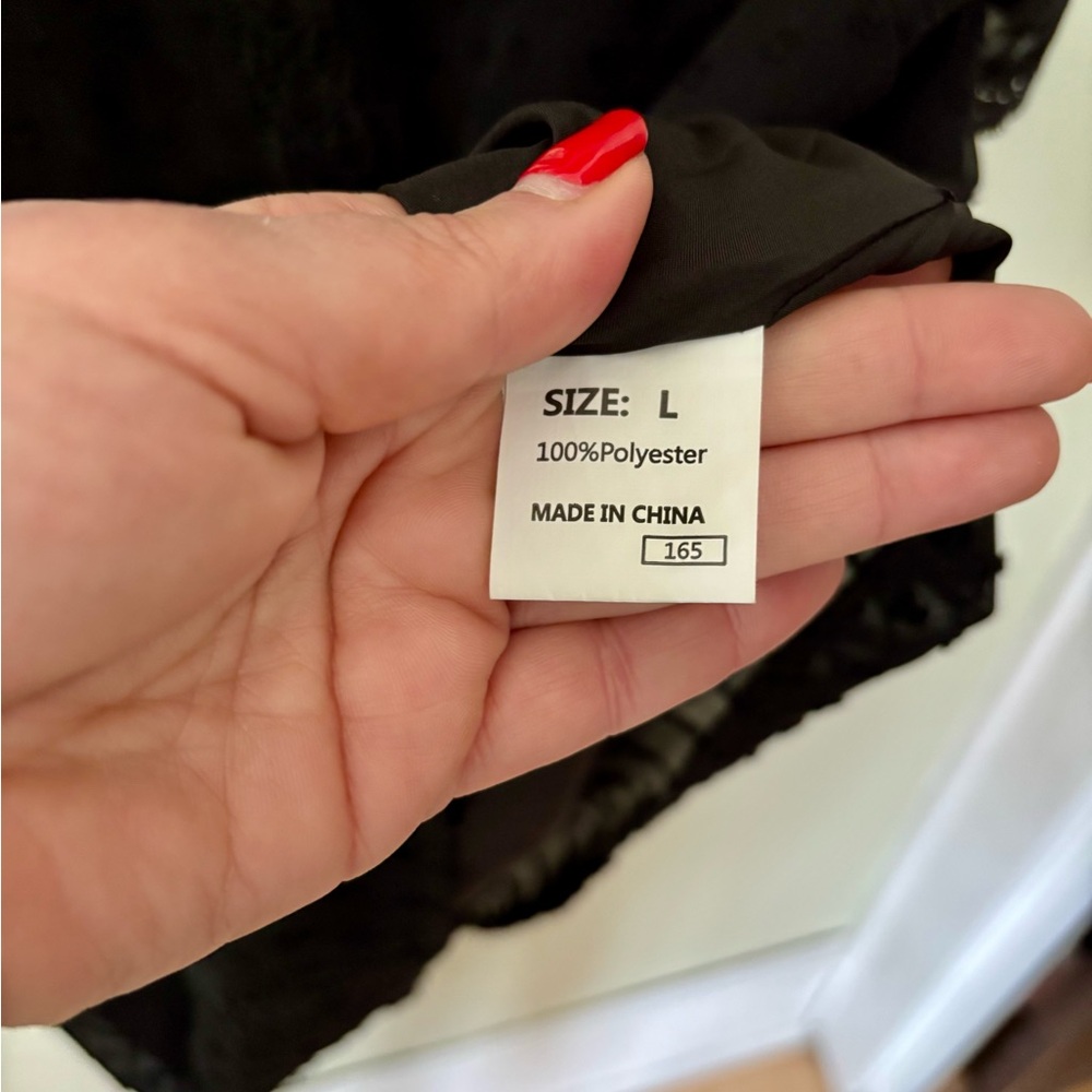 Elegant Black Lace Detail Blouse! NEW WITH TAGS! - Picture 9 of 14